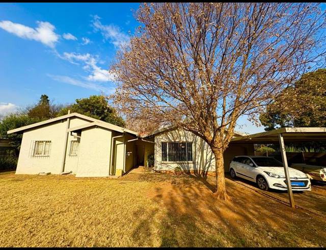 3 BEDROOM HOUSE FOR SALE IN DORINGKLOOF